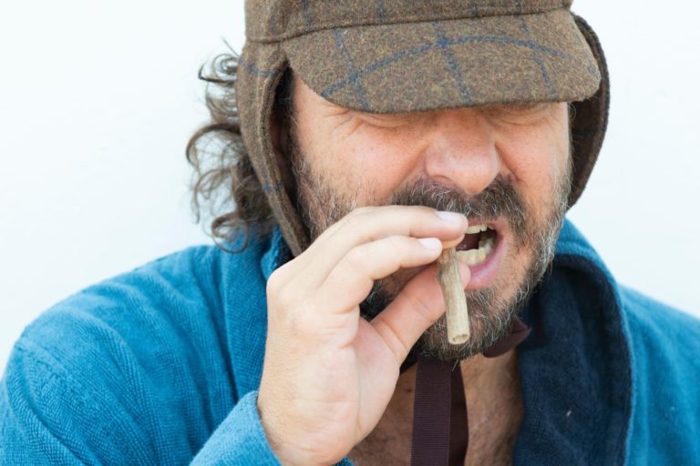 Dr Brown Beturns 3120x2080